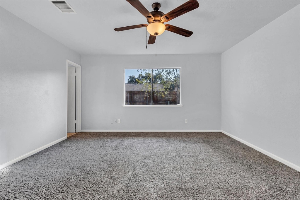 4406 Kacee Drive - Photo 14