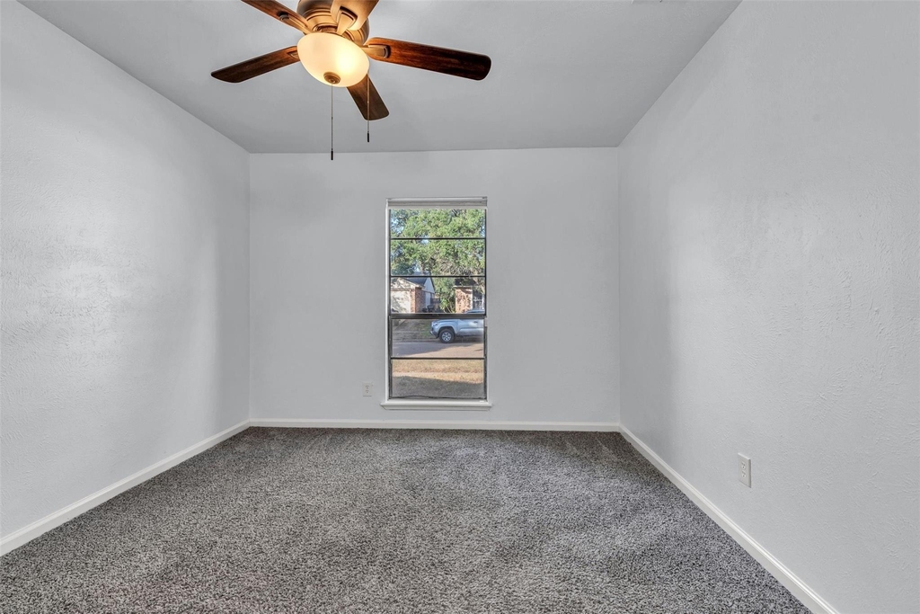 4406 Kacee Drive - Photo 21