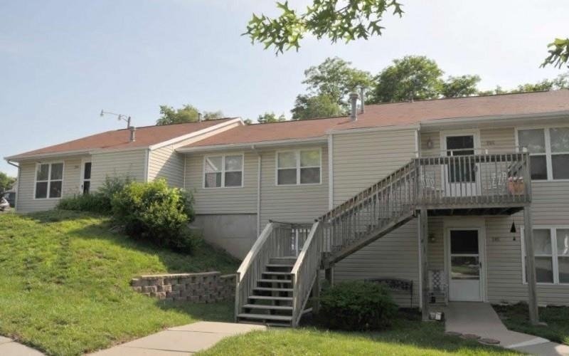 200 High St - Photo 1