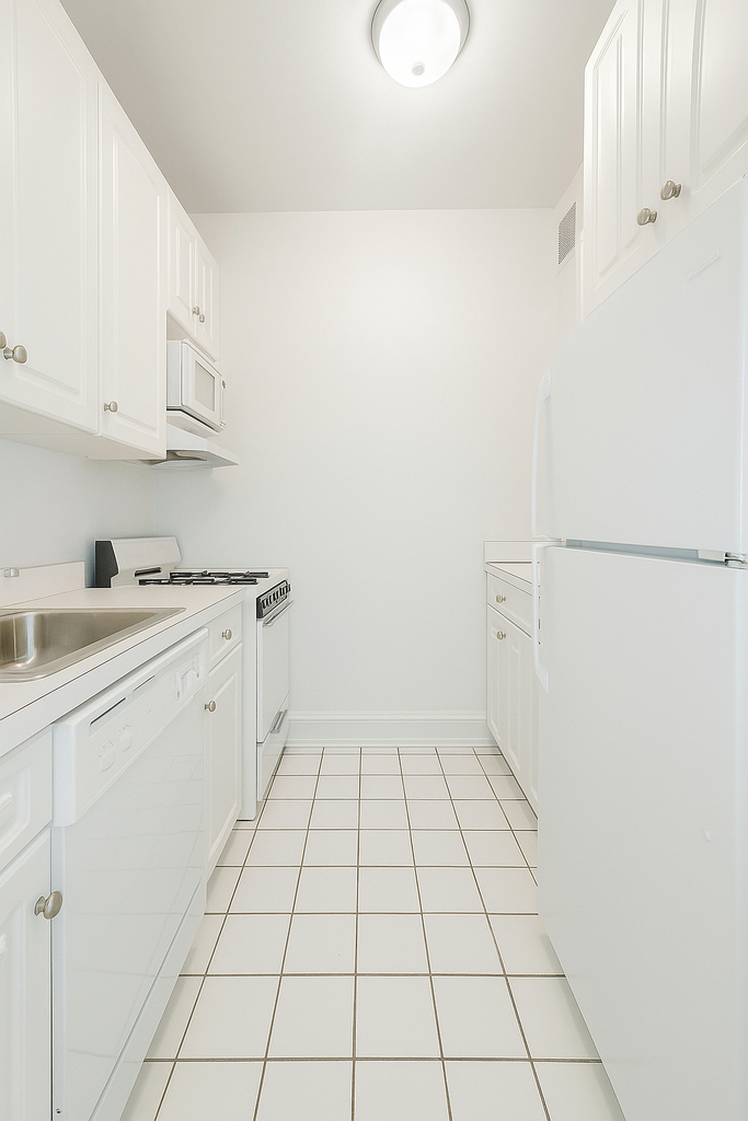 83rd Street - Photo 2