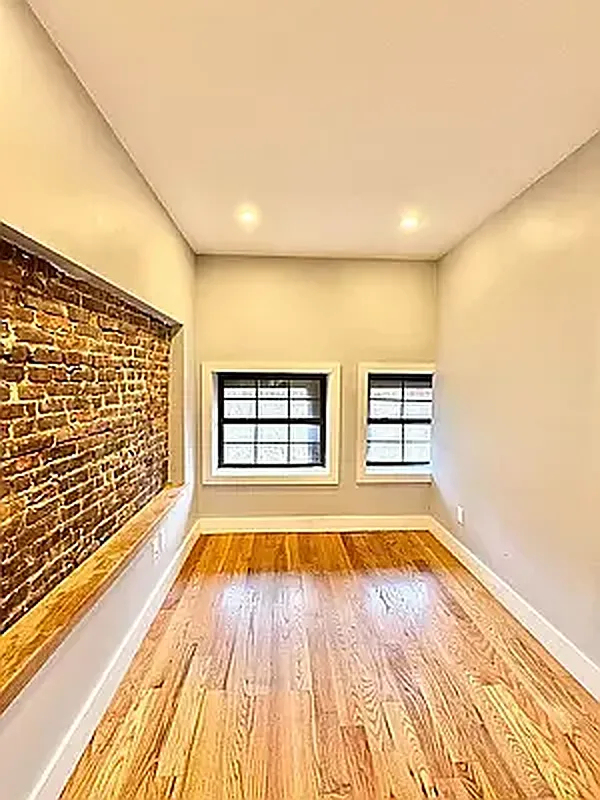 Bushwick Ave - Photo 3