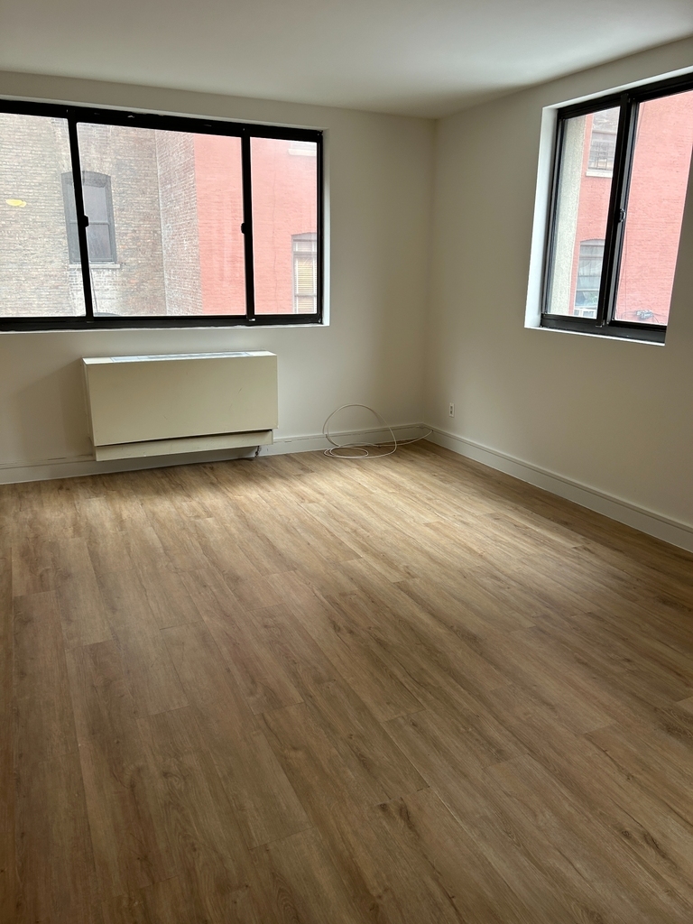 West 96th Street - Photo 5