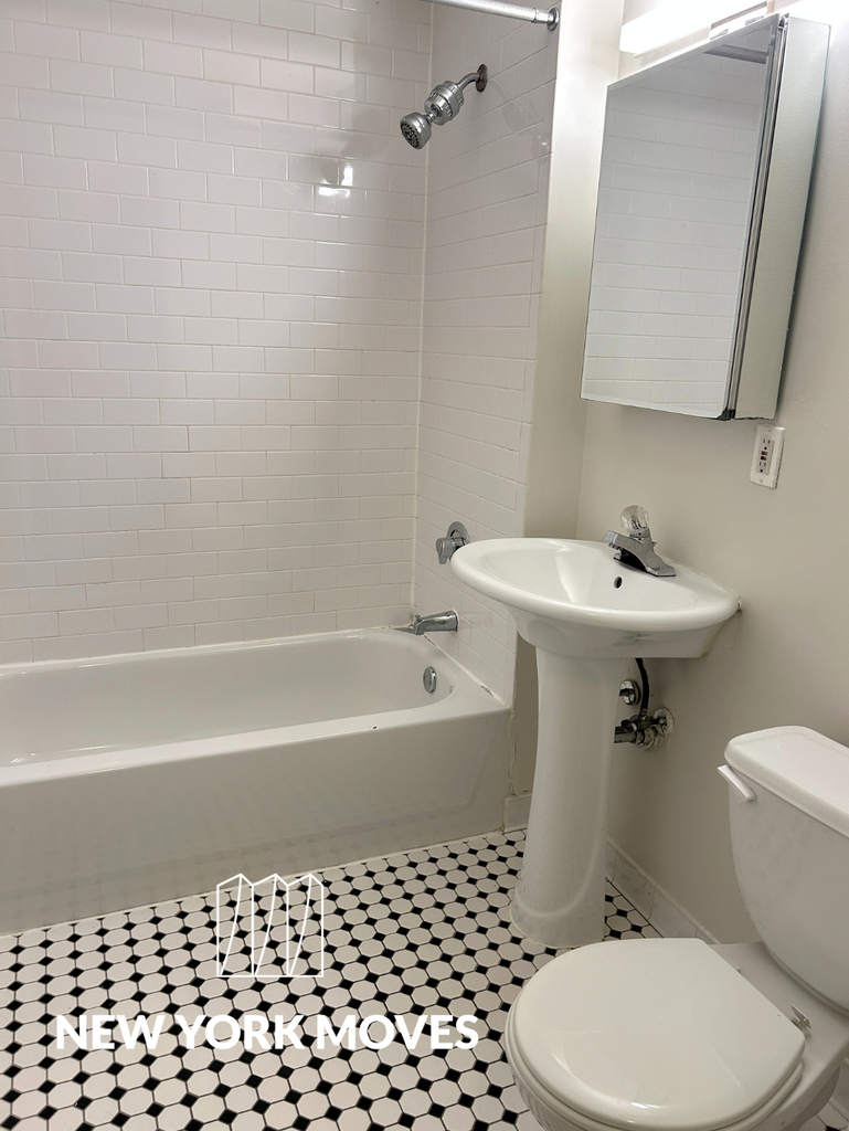 West 96th Street - Photo 3