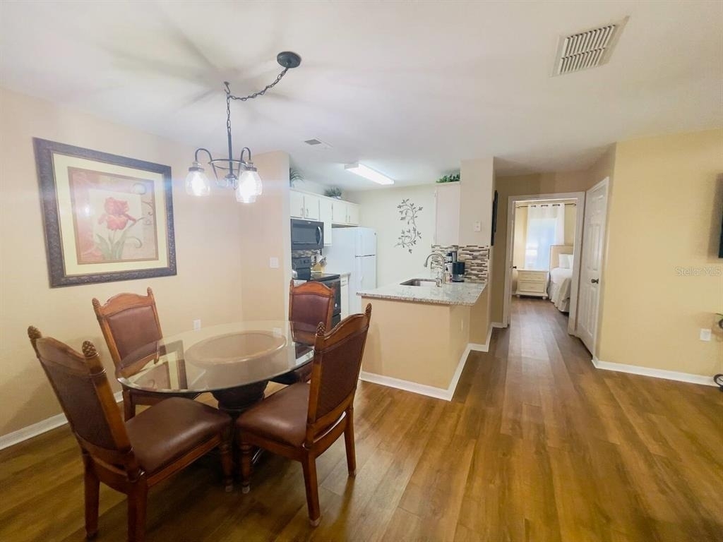 8815 Manor Loop - Photo 6