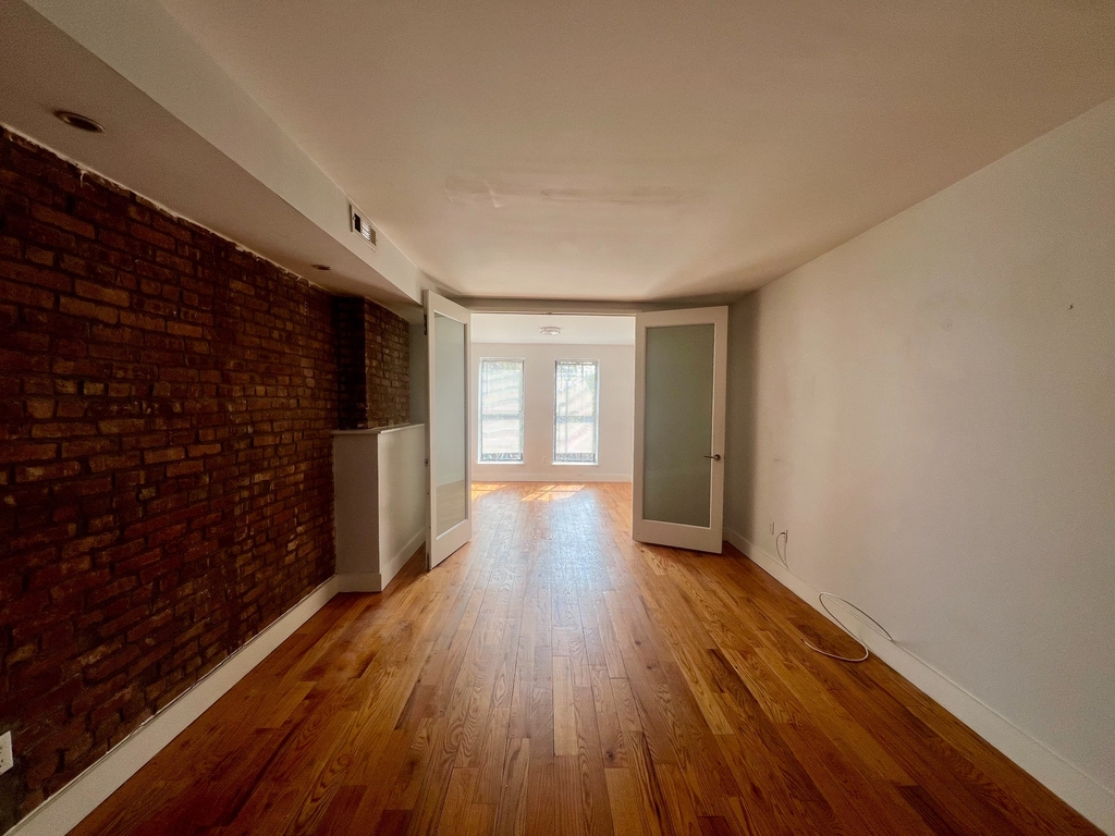 630 Wilson Avenue - Photo 0
