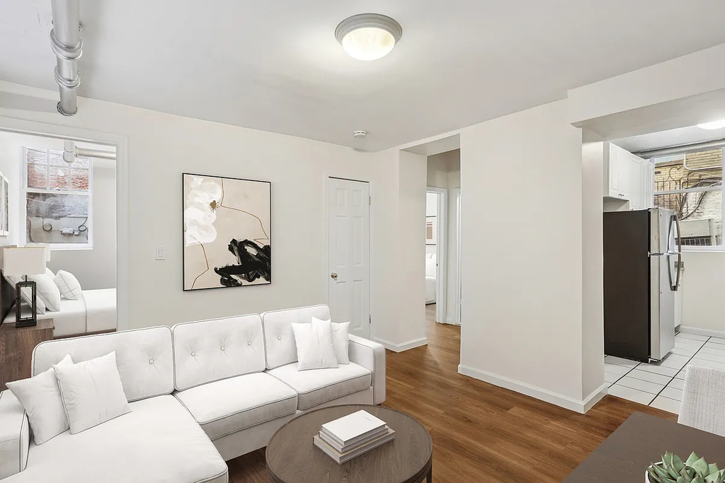 West 11th Street - Photo 1