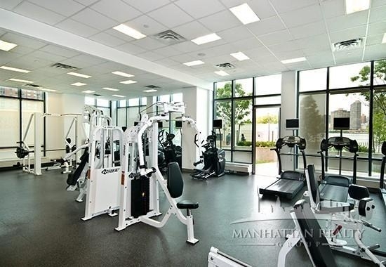 Center Boulevard - Photo 3