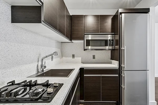 116 John Street - Photo 3
