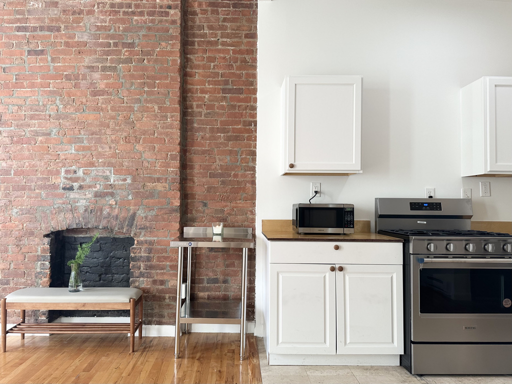 215 East 118th Street - Photo 6