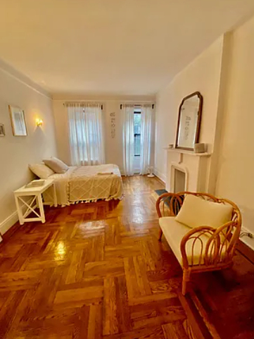 169 East 92nd Street - Photo 6