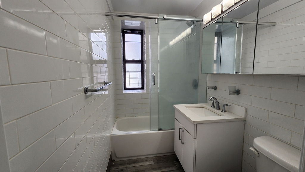East 38th Street - Photo 5