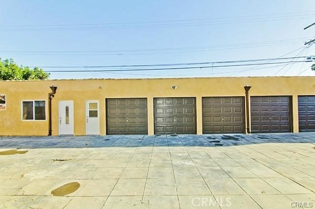 626 W 59th Place - Photo 9