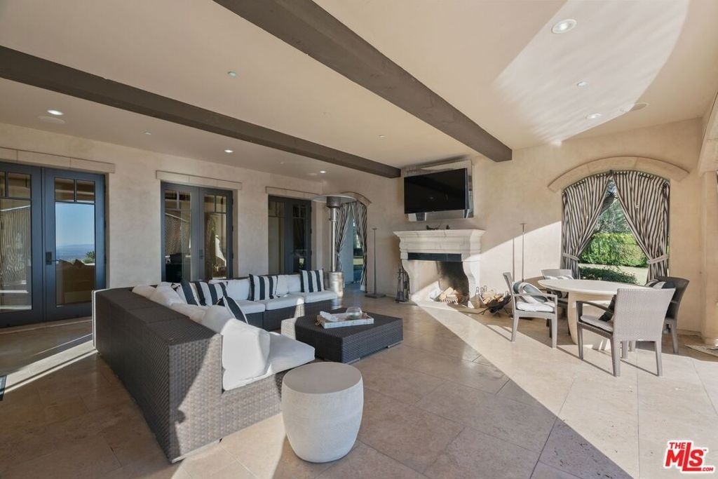 8 Beverly Ridge Terrace - Photo 11