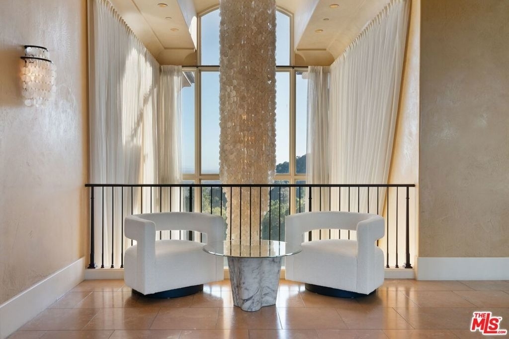 8 Beverly Ridge Terrace - Photo 25