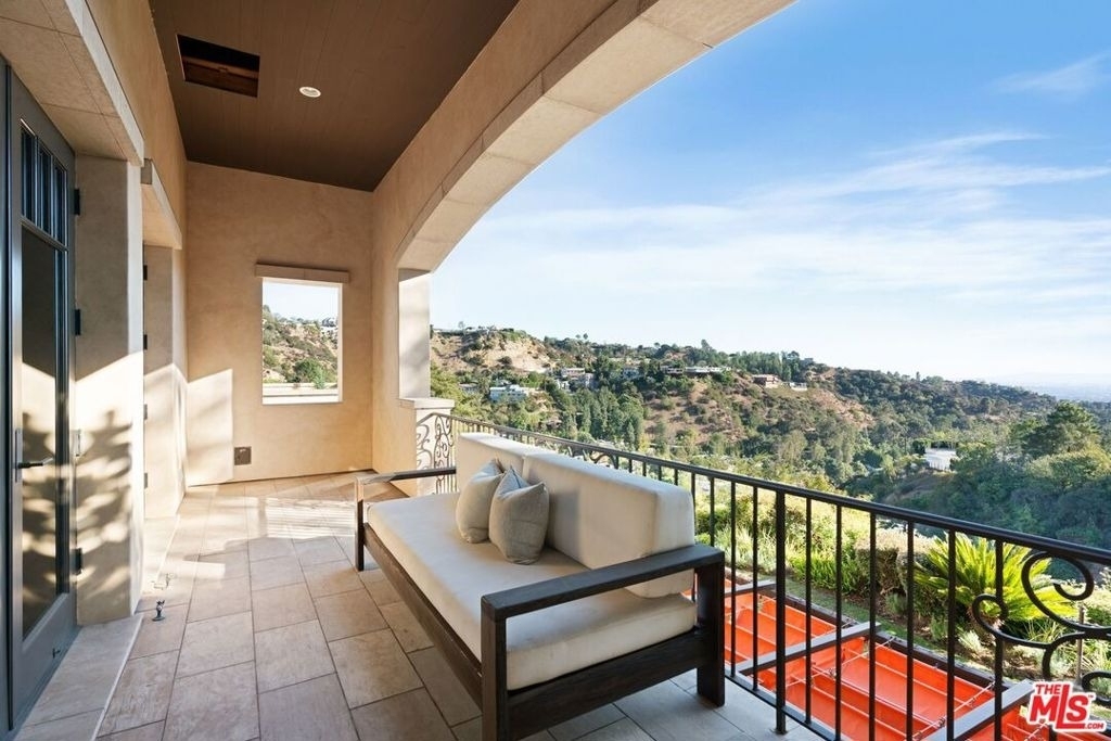 8 Beverly Ridge Terrace - Photo 46