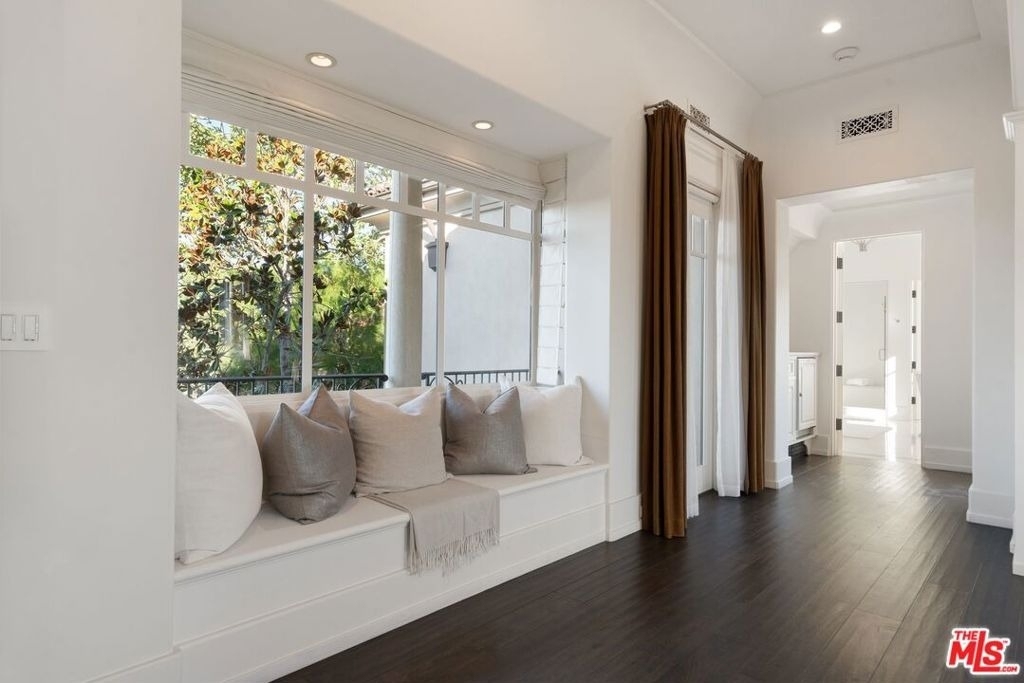 8 Beverly Ridge Terrace - Photo 30