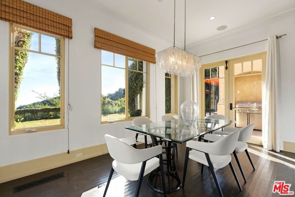 8 Beverly Ridge Terrace - Photo 21