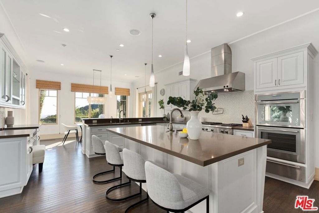 8 Beverly Ridge Terrace - Photo 18