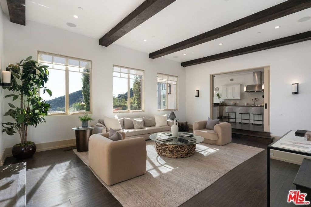 8 Beverly Ridge Terrace - Photo 13