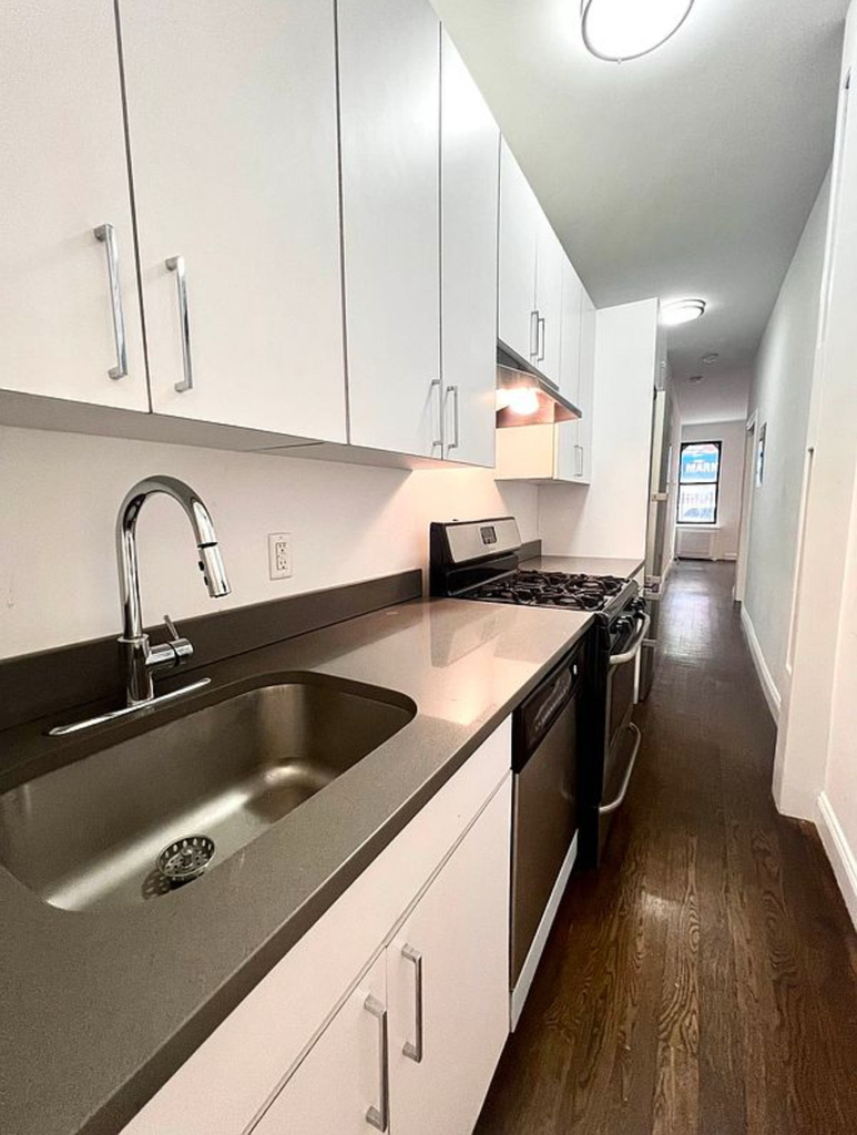 206 West 104th Street - Photo 3
