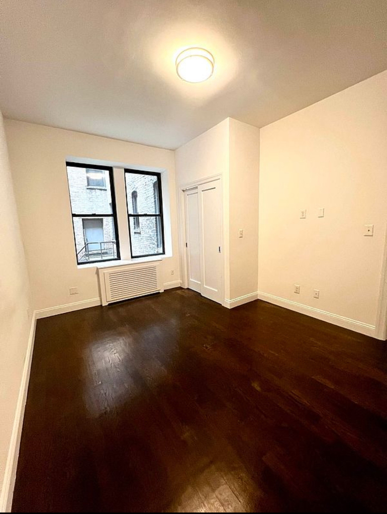 206 West 104th Street - Photo 4