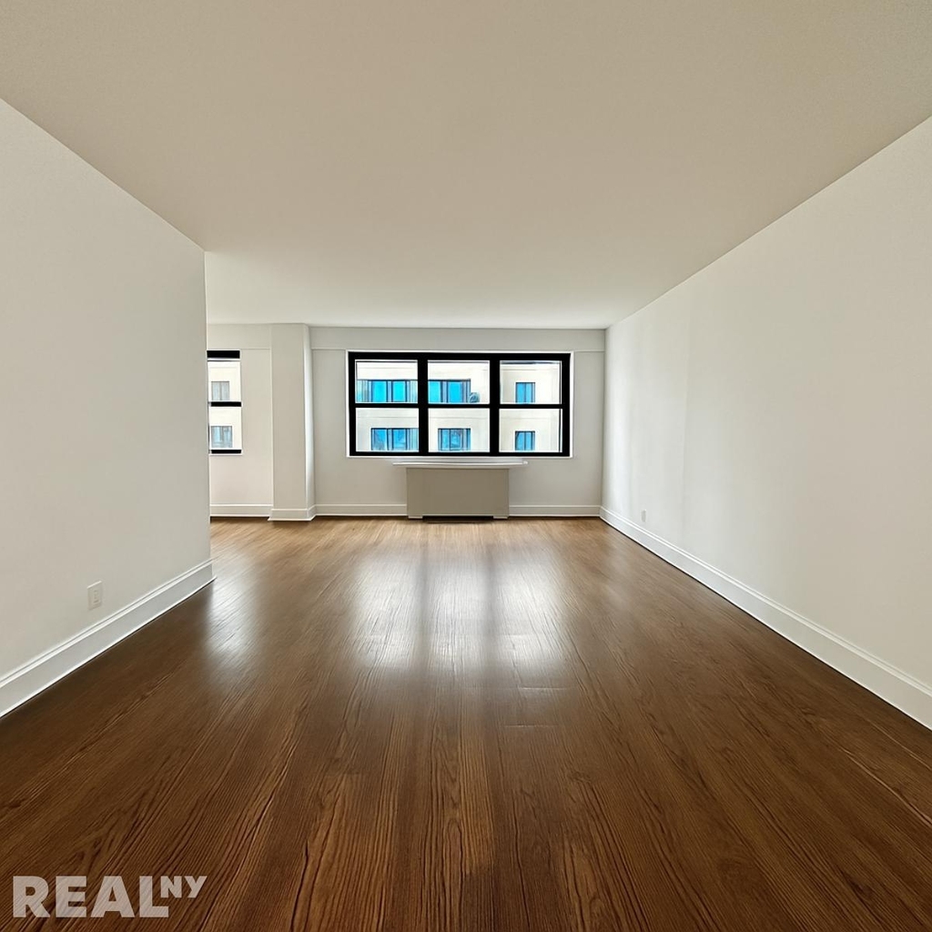 E 89th St - Photo 1