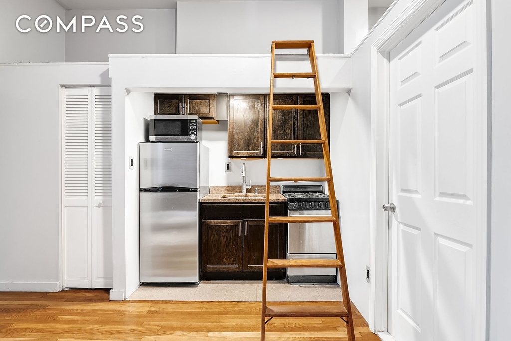 357 W 120th Street - Photo 3