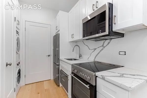 326 E 84th Street - Photo 0