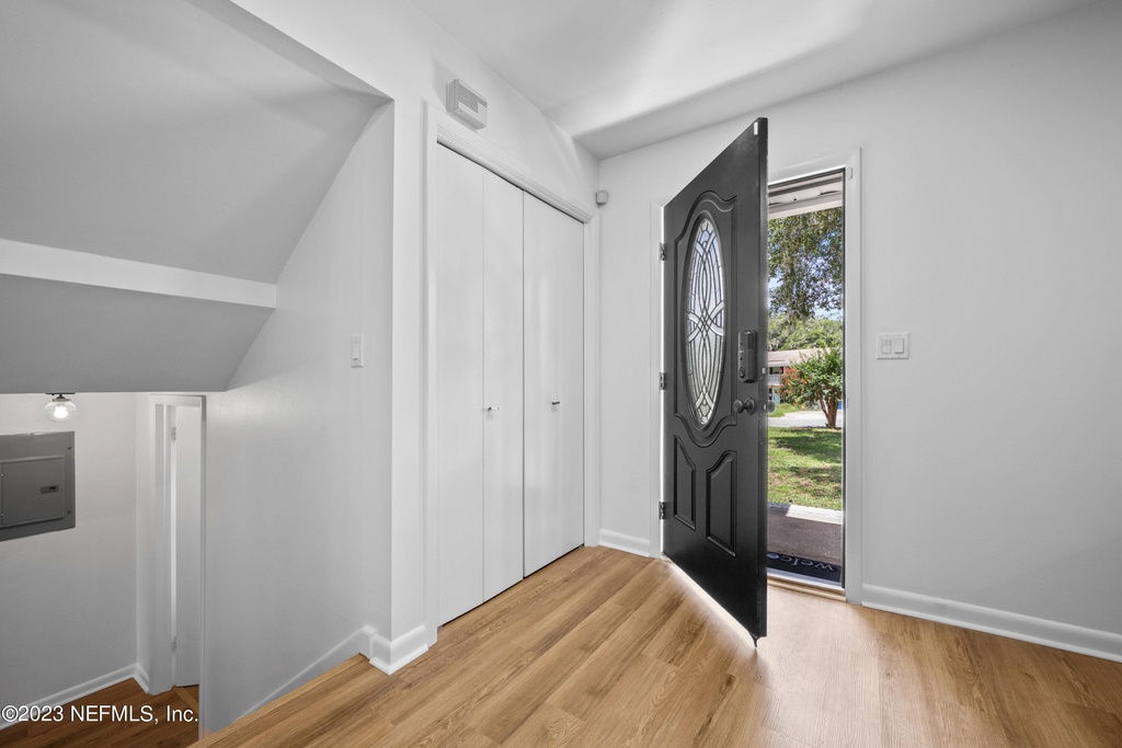 4411 Hartman Road - Photo 3