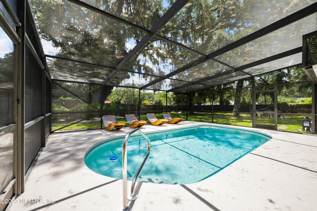 4411 Hartman Road - Photo 37