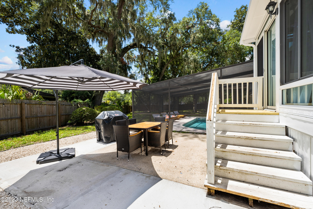 4411 Hartman Road - Photo 32