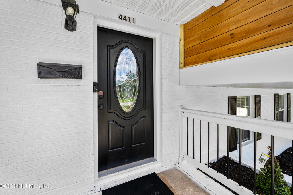 4411 Hartman Road - Photo 1