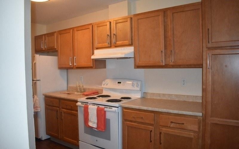 140 Russ St - Photo 13