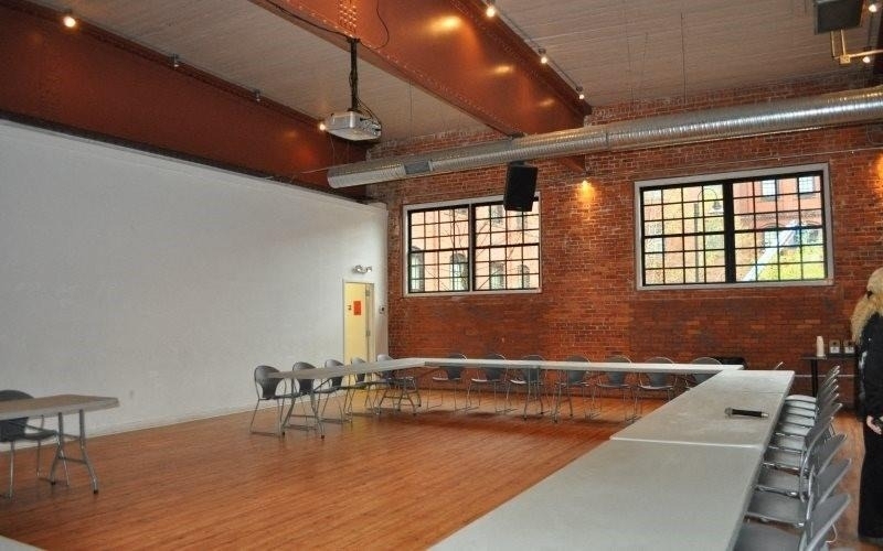 140 Russ St - Photo 11