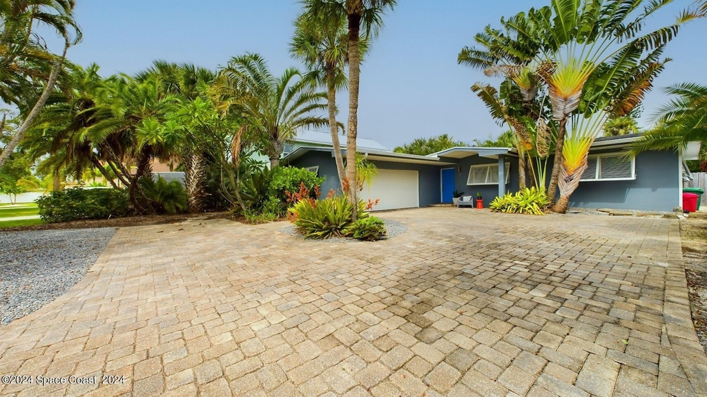 1445 Bayshore Drive - Photo 4