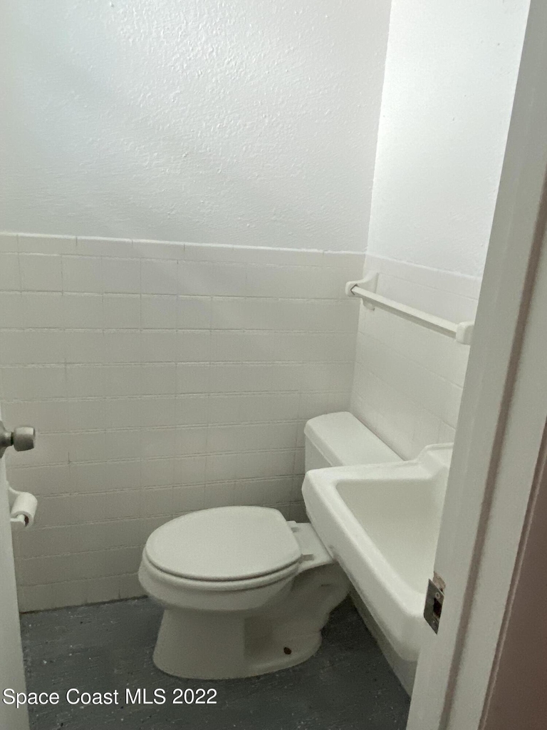 1445 Bayshore Drive - Photo 25