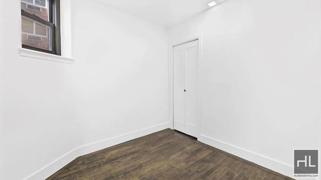 East 37th Street - Photo 8