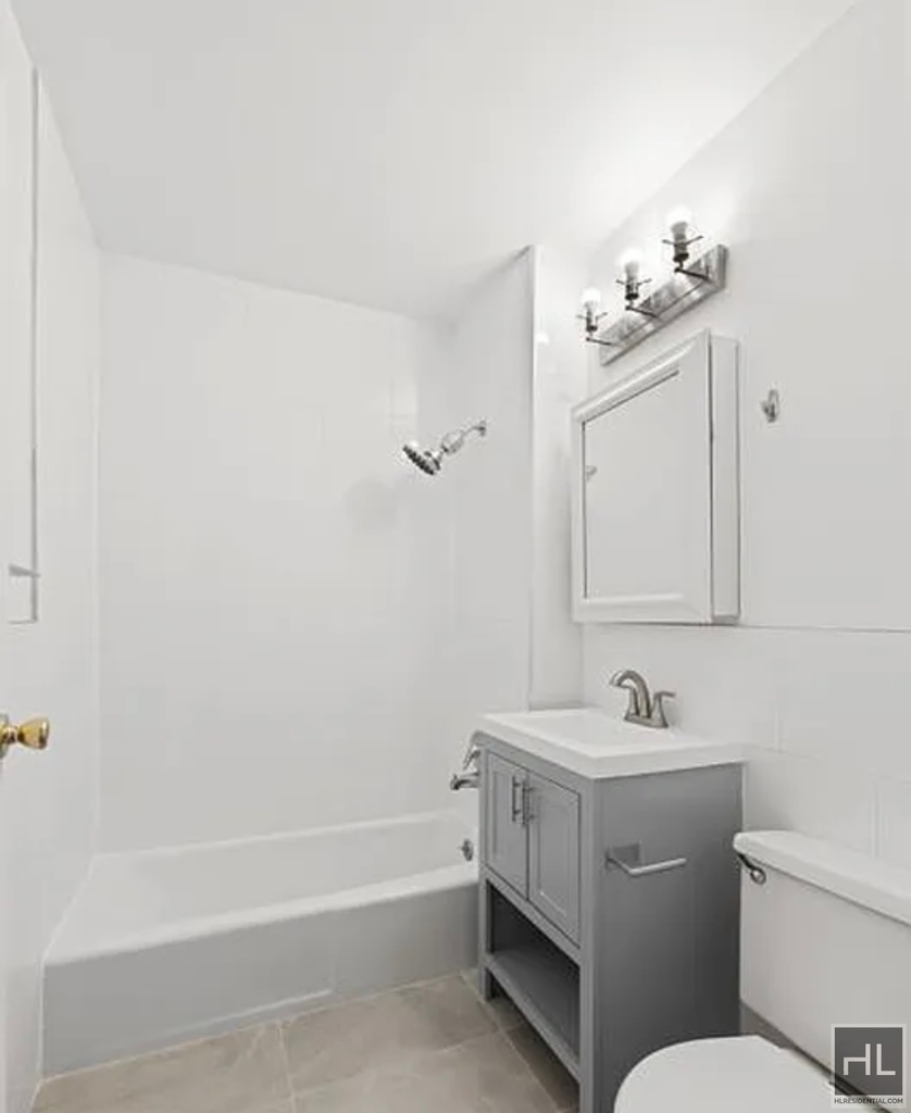 East 37th Street - Photo 9