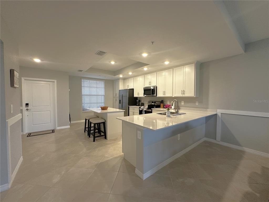 14221 Heritage Landing Boulevard - Photo 7