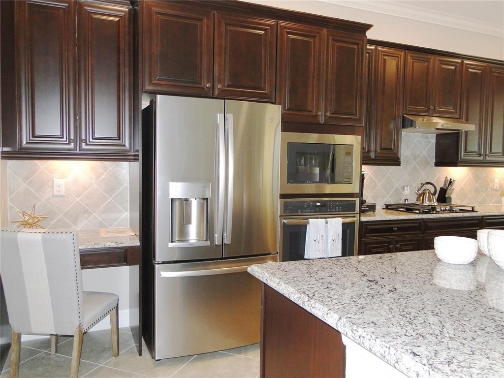 16808 Bwana Place - Photo 7