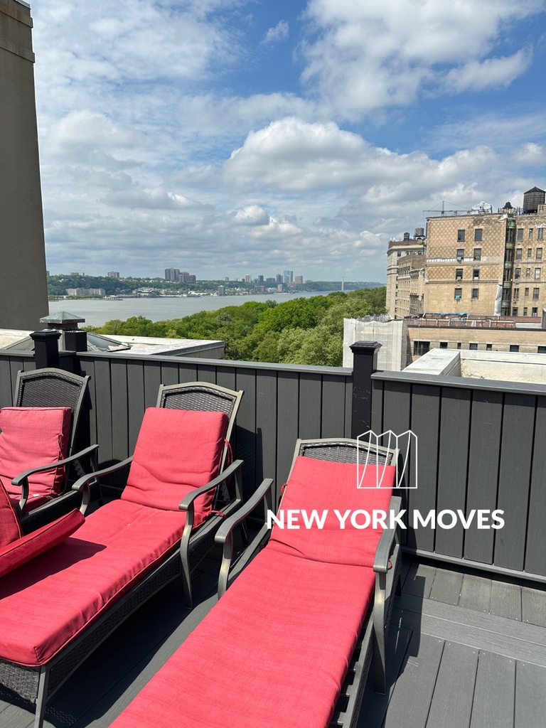West 96th Street - Photo 13