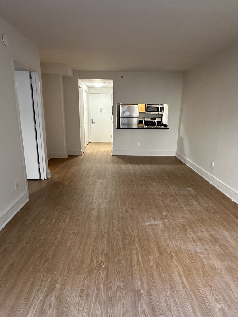 West 96th Street - Photo 3
