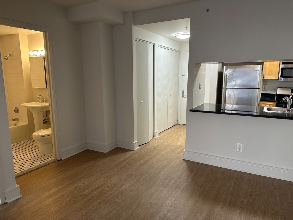 West 96th Street - Photo 4
