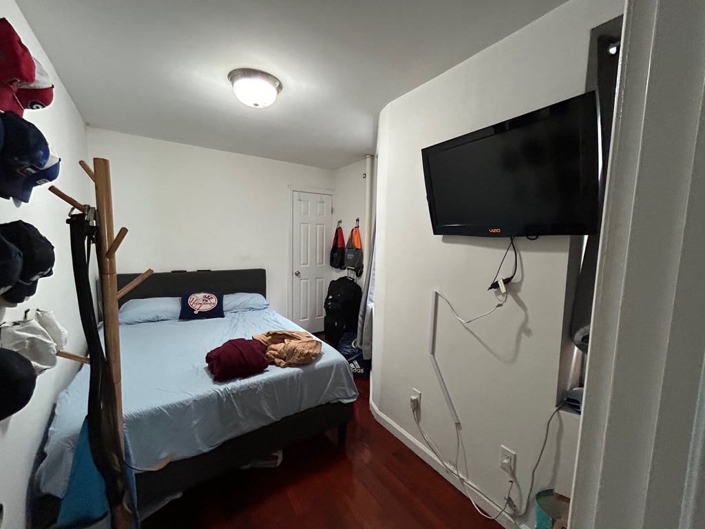 400 East 91st Street - Photo 2