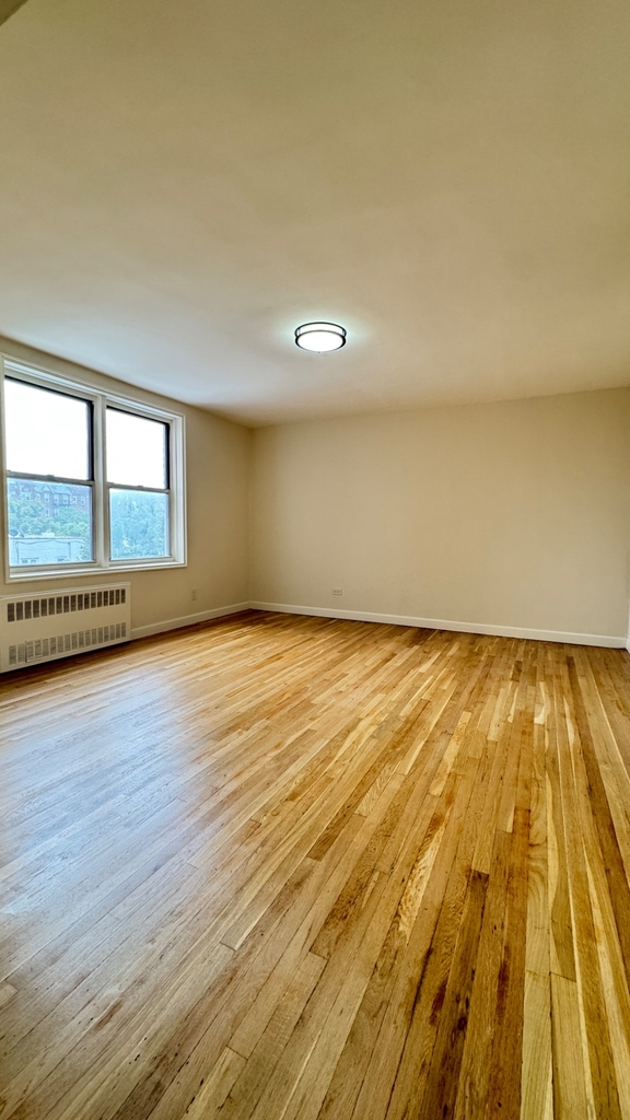 86th Street & Gelston Ave - Photo 4