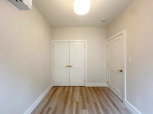 952 Bedford Avenue - Photo 6