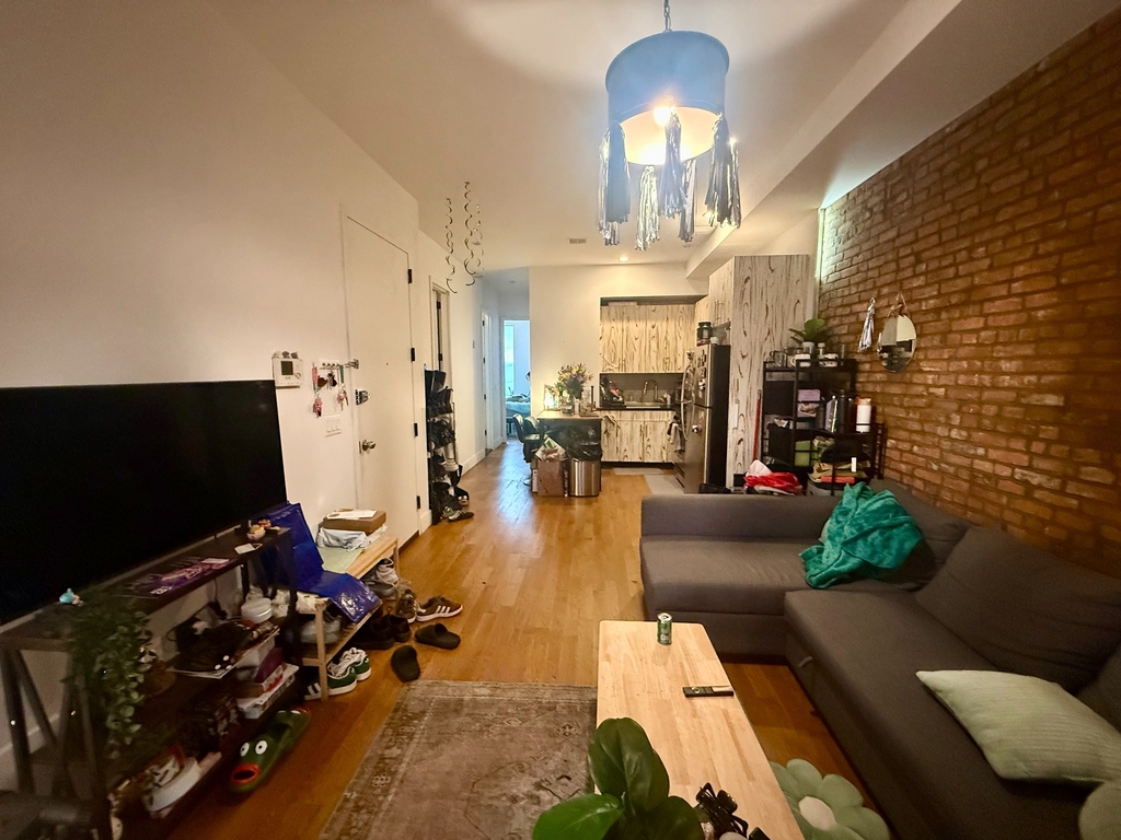317 Pulaski Street - Photo 6