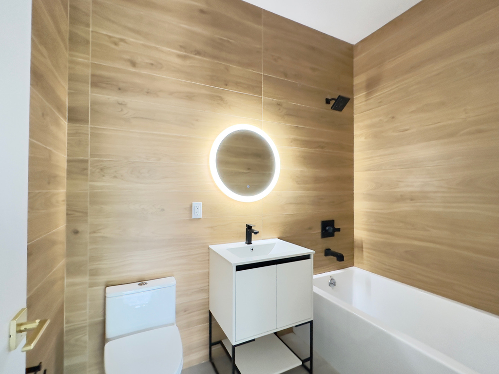 101 Varet Street - Photo 3