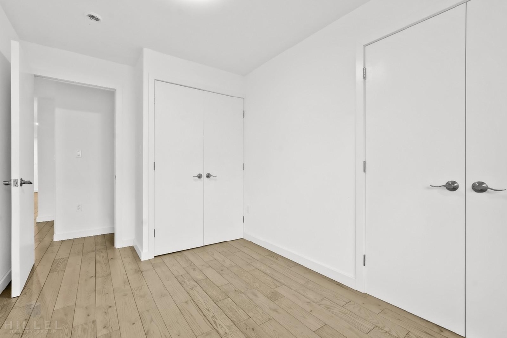 729 Chauncey Street - Photo 7