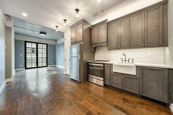 187 Kent Avenue - Photo 2